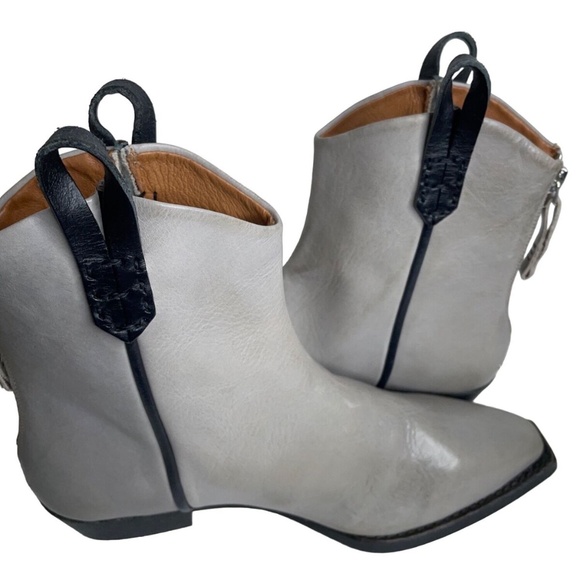 Free People Wesley Ankle Boots Gray Black Leather - Picture 3 of 6